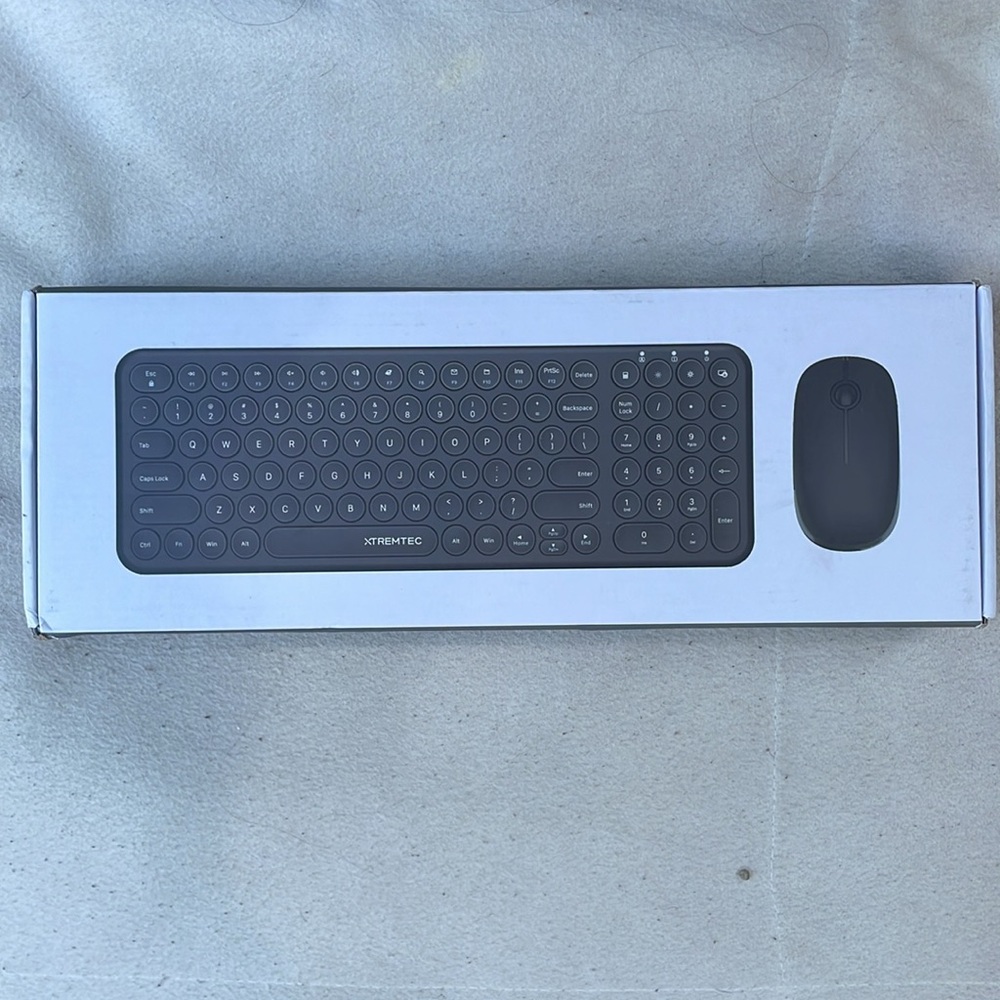 XTREMTEC keyboard‎ and mouse wireless